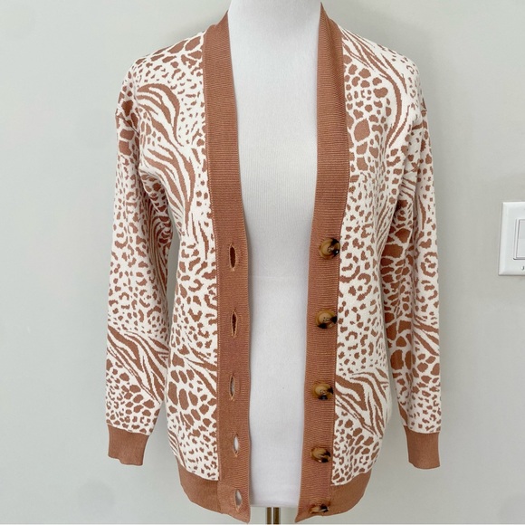 Mixed Animal Print Boyfriend Cardigan - Picture 7 of 12